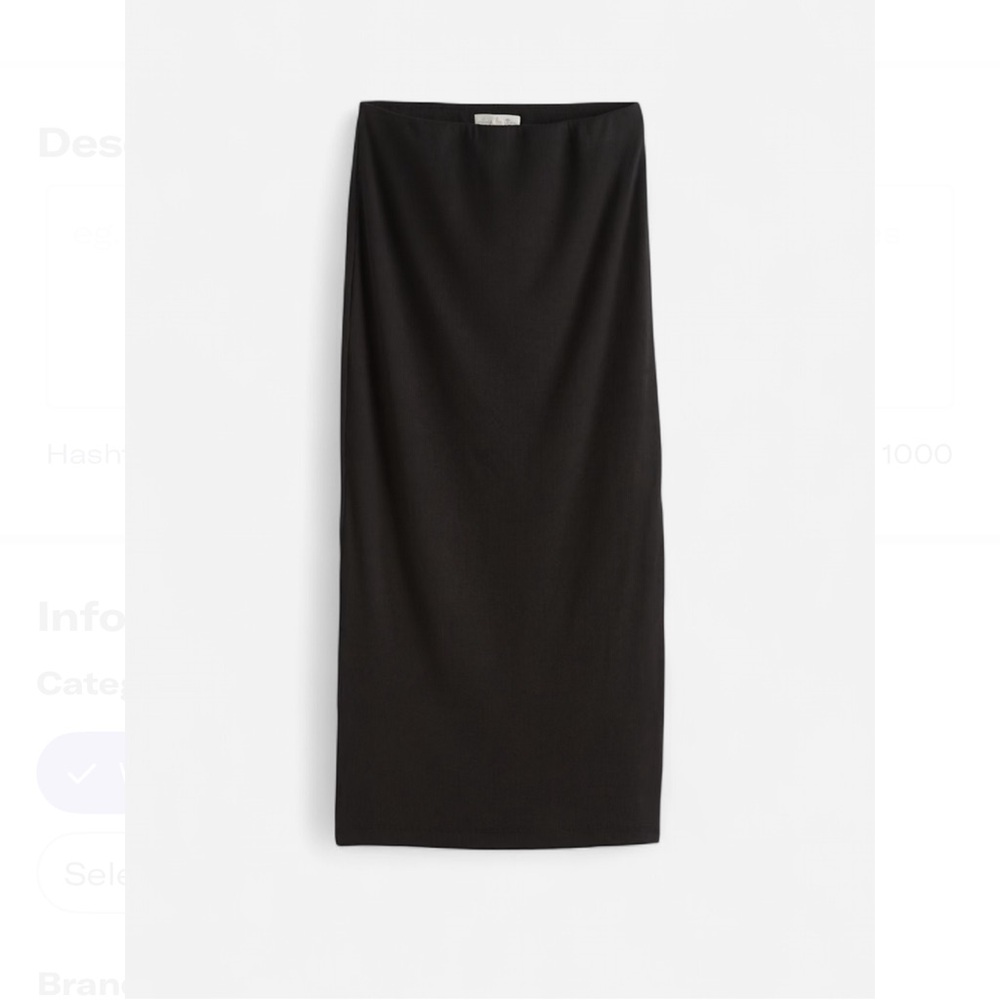 NWOT**** Sibyl Midi Black Pencil Skirt